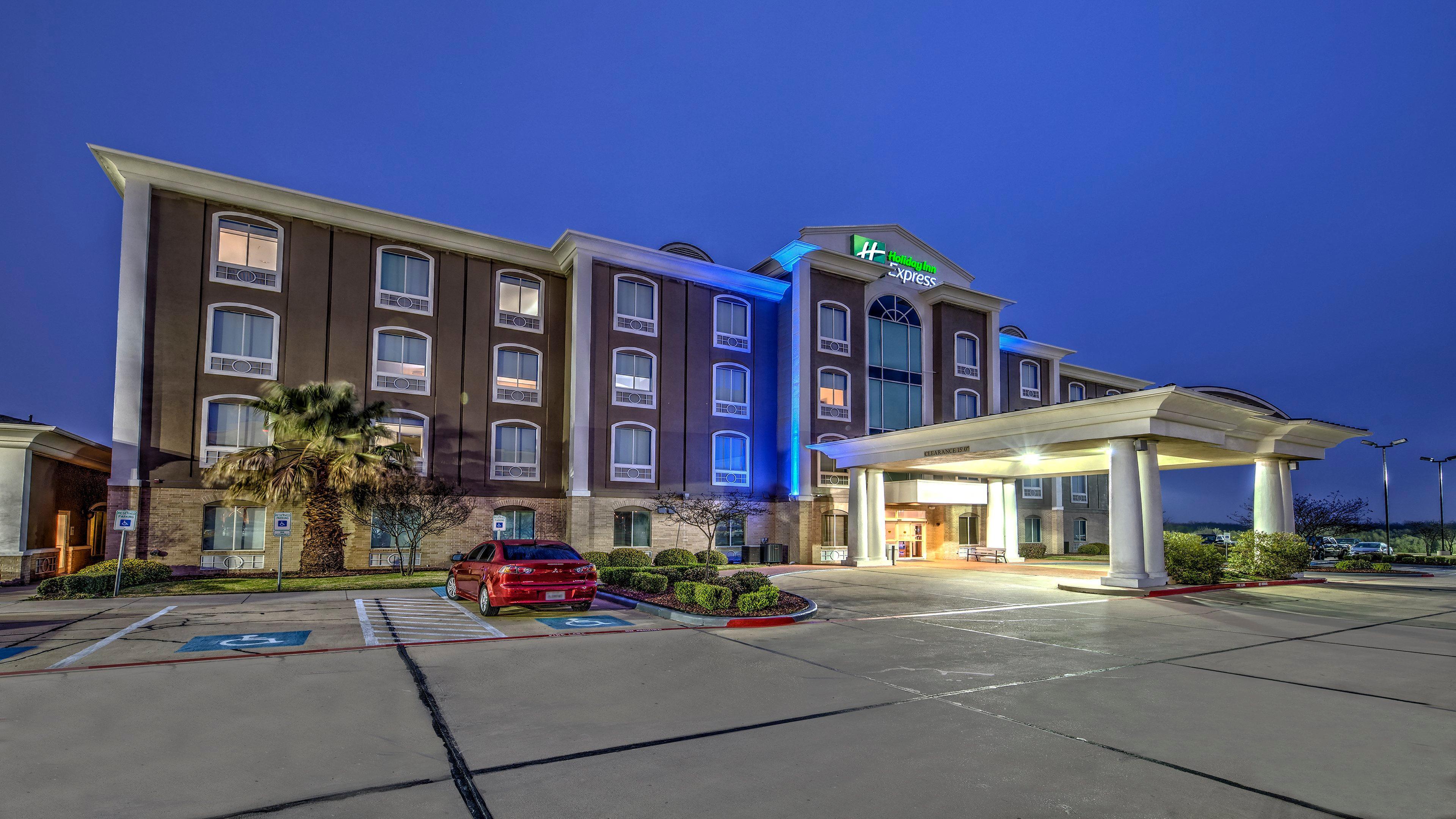 Holiday Inn Express Hotel And Suites Corsicana I-45, An Ihg Hotel Eksteriør billede