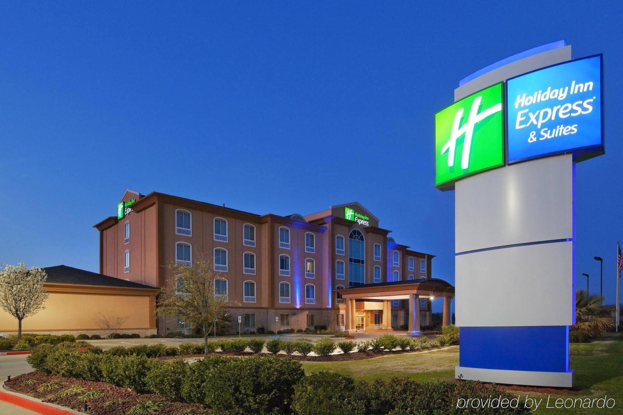 Holiday Inn Express Hotel And Suites Corsicana I-45, An Ihg Hotel Eksteriør billede